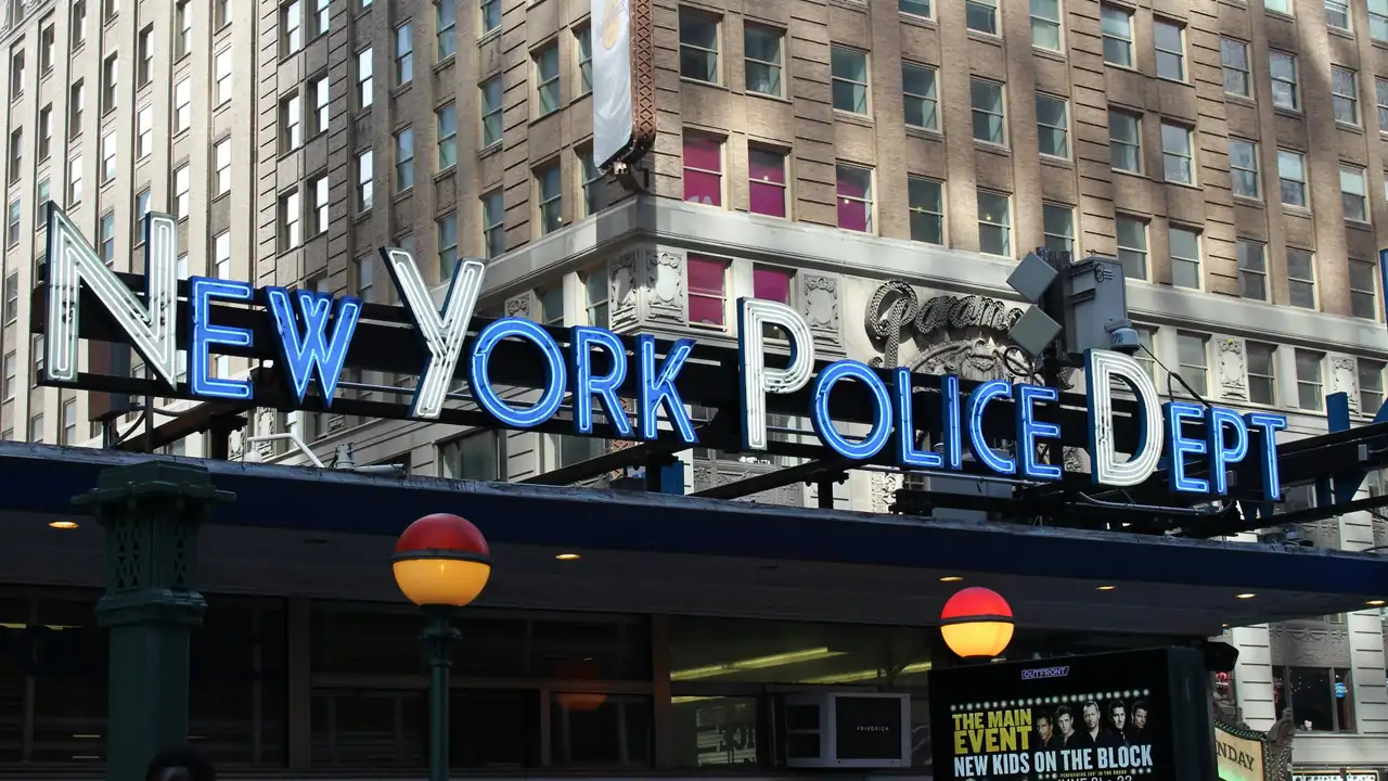 Foto della centrale di polizia di New York