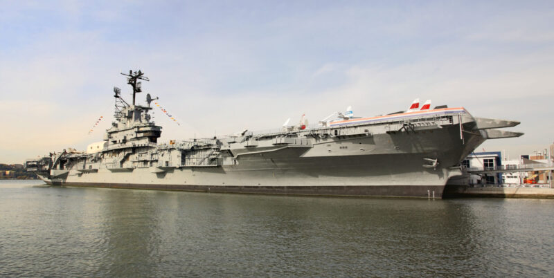 Biglietti Intrepid Sea-Air-Space Museum: la nave museo sull'Hudson a New York