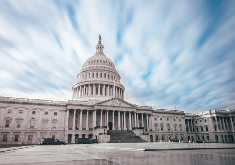 Tour Washington, Philadelphia, Niagara from New York: 4 Days