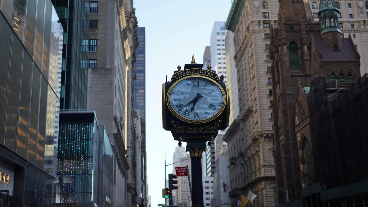 Orologio Trump Tower sulla Quinta strada di New York
