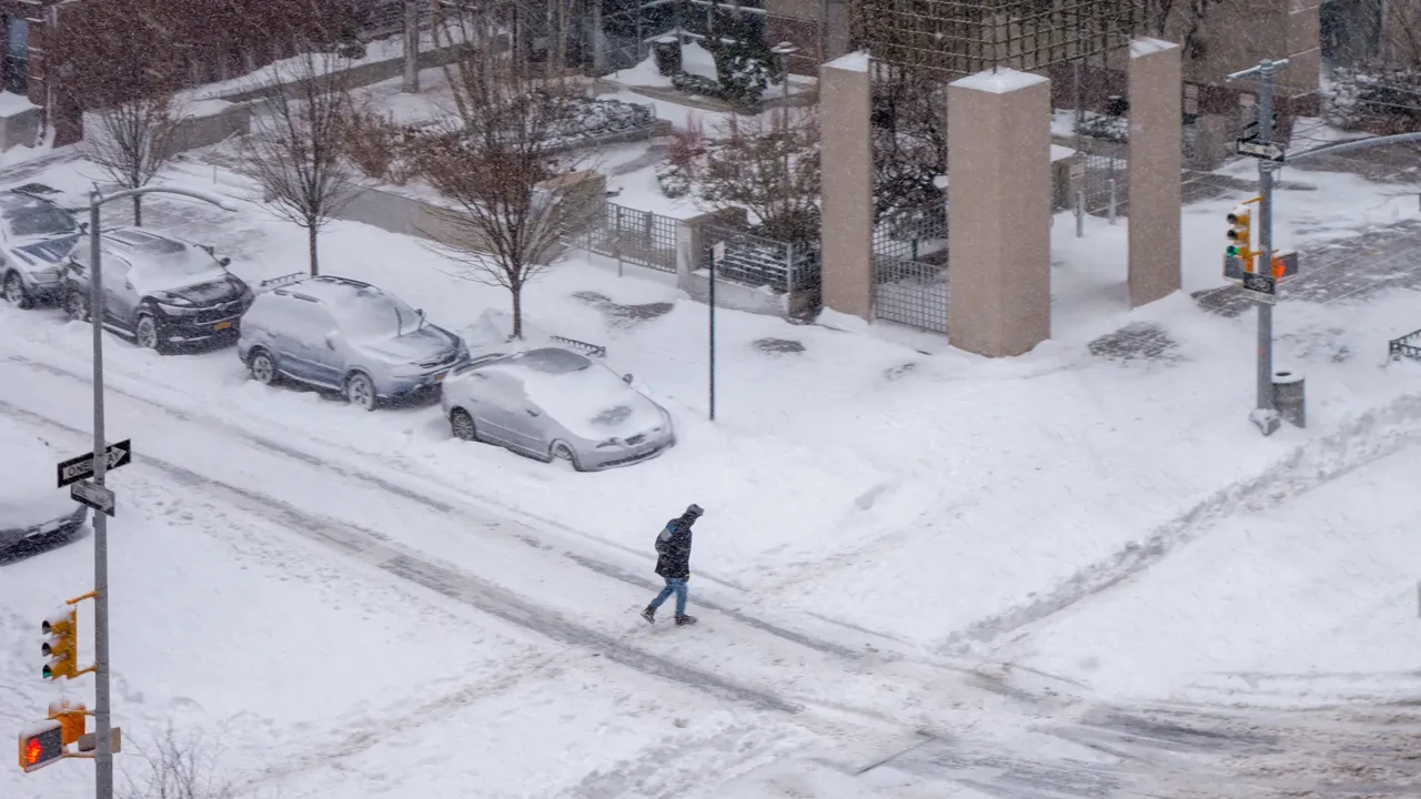 New York dopo una bufera di neve